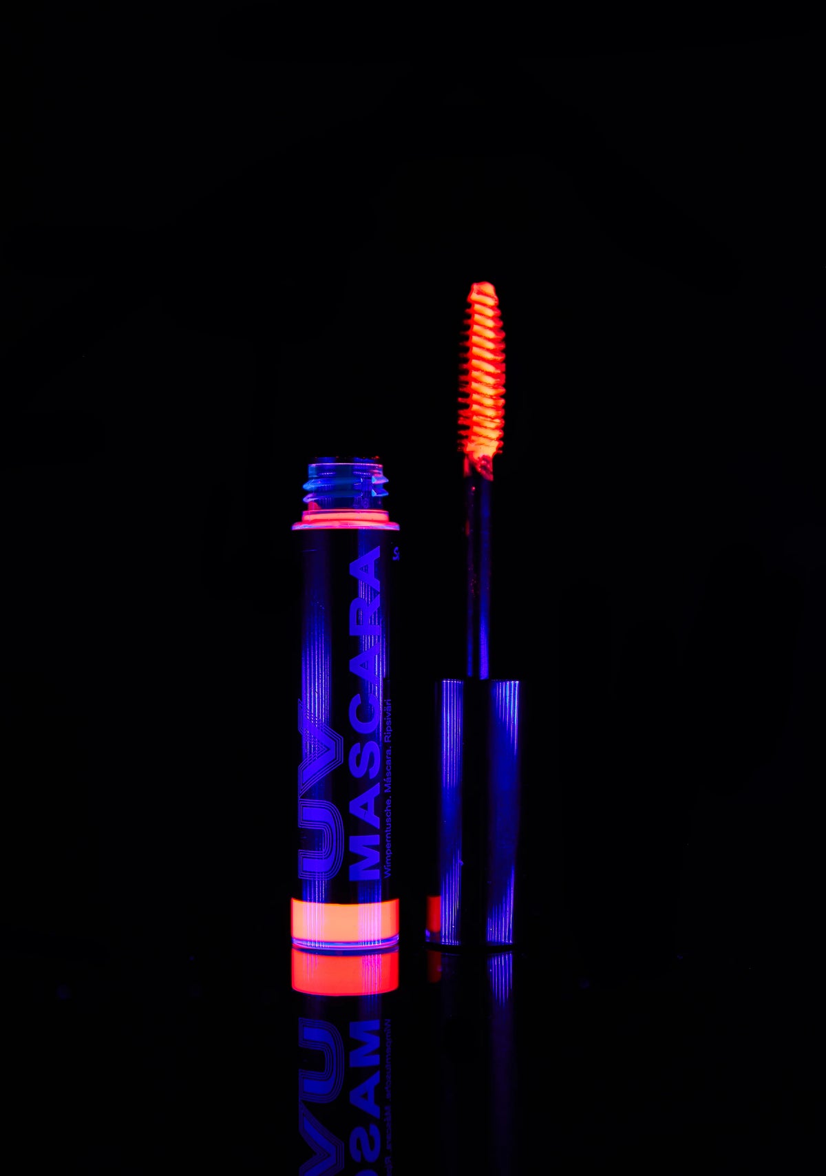 Pixie Sonic Wind UV Neon Mascara