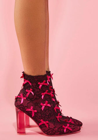 Rubine Portrait Mode Lace Booties