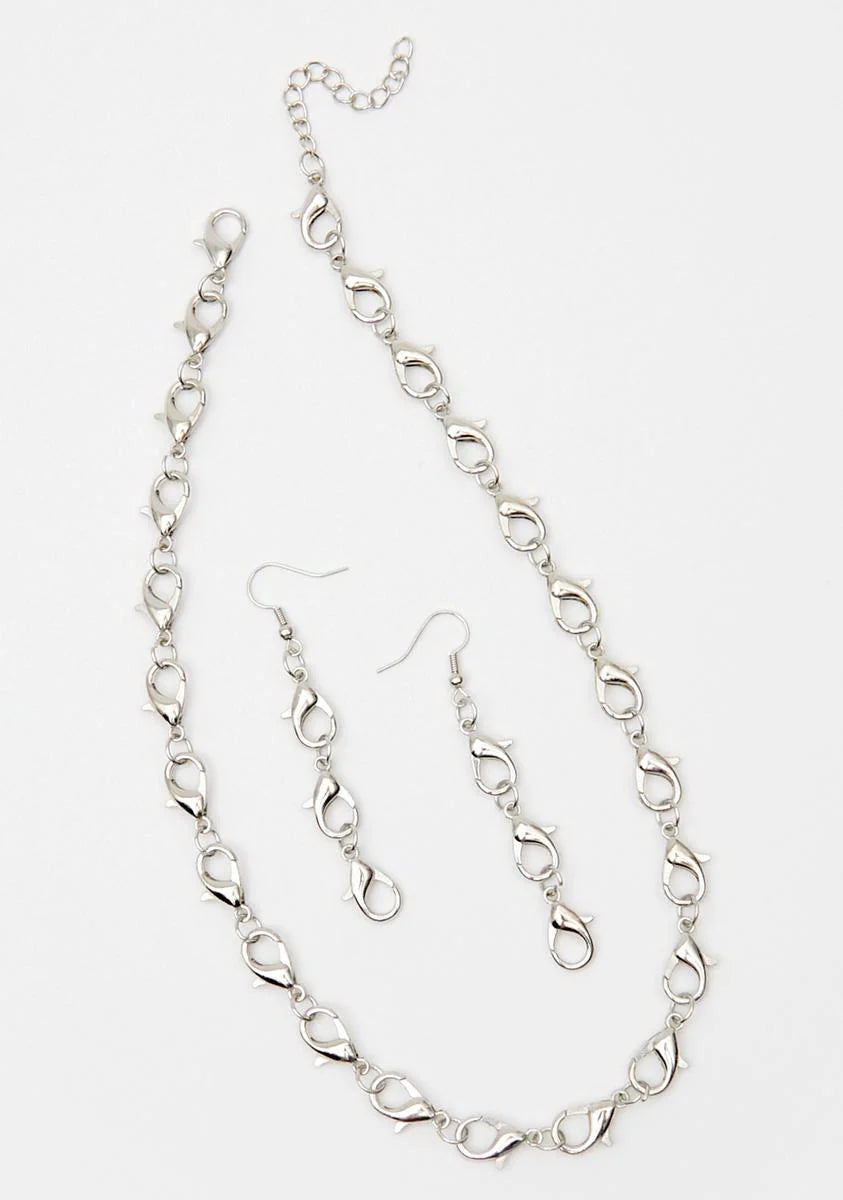 Hooked On You Necklace And Earrings Set