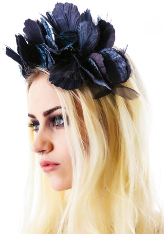 Lana Velvet Noir Crown