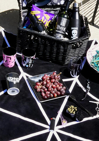 Spooky Party Plate Set