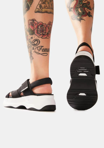 Essy Platform Sandals