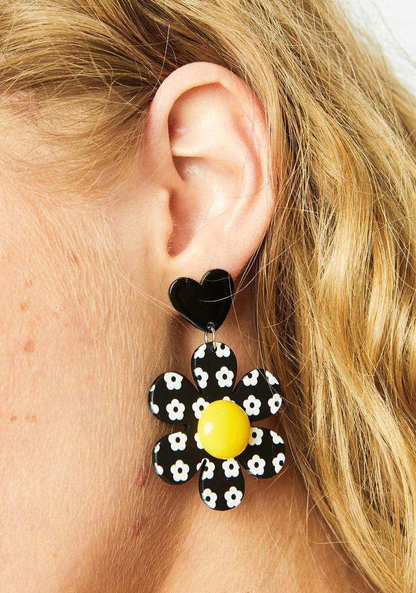 Daisy Dreams Drop Earrings