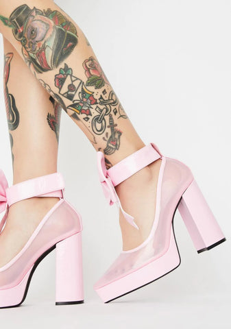 Doll House Arrest Bow Heels