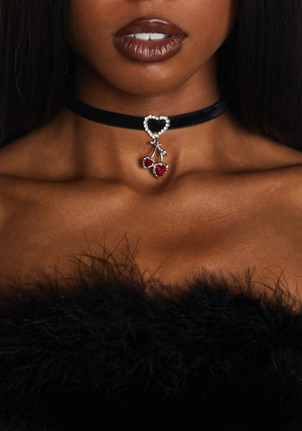 Off My List Velvet Choker