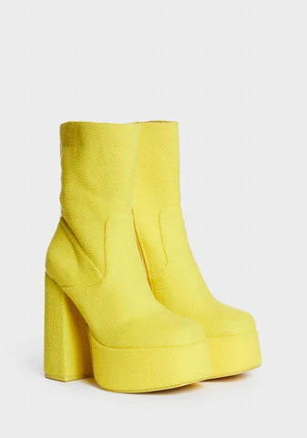 x Teletubbies Yellow Platform Boots