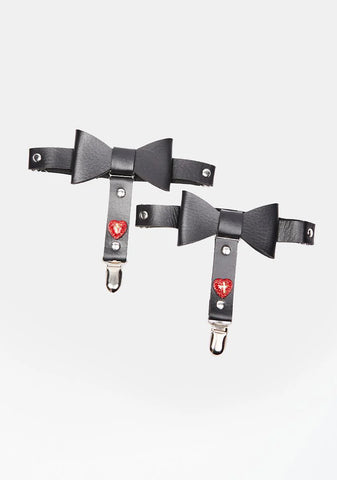 Keep Me Around Garter Set