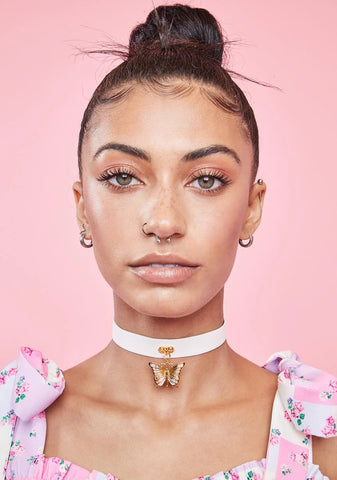 Wings Of Glory Choker