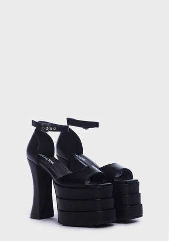 Strike Again Chunky Platform Sandals