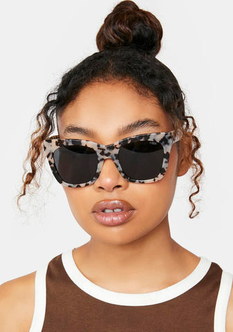 Billie Snow Tort Smoke Sunglasses