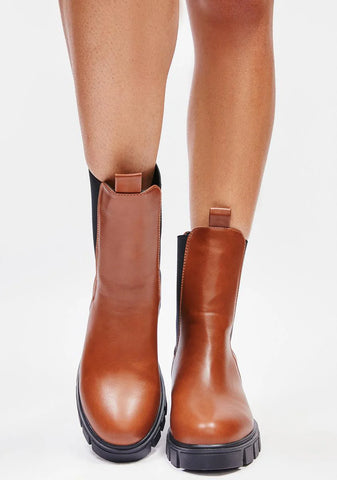 Sienna Call Me Queen Bee Chelsea Boots
