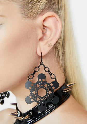 Cold So Deadly Skull Earrings