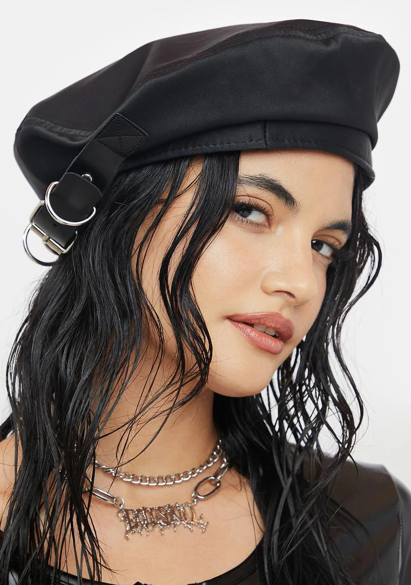 Atmosphere D-Ring Buckle Beret
