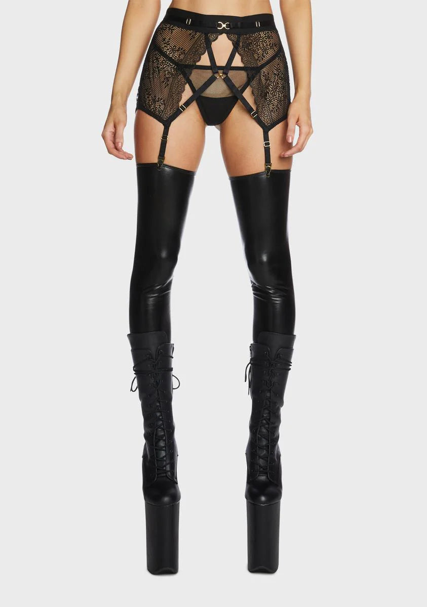 Don't Wanna Go Lingerie Set