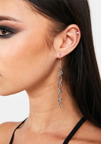 Atmosphere Knotted Chain Earrings