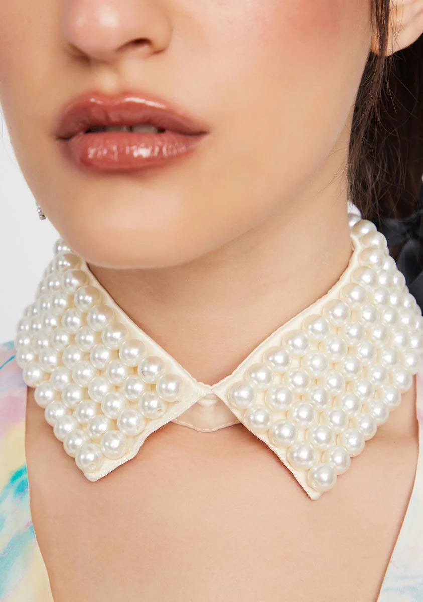 Fancy Me Pearl Collar