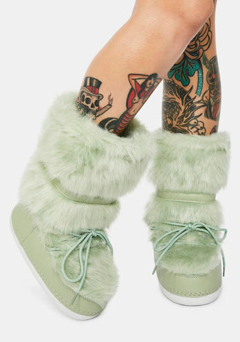 Sage Baddie Burr Fuzzy Boots