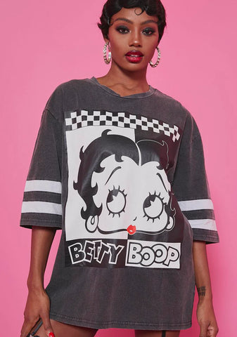 Sassy Dame Oversized Graphic Tee