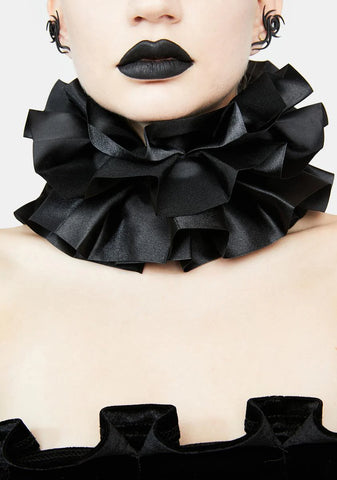 Dramatic Demise Ruffle Collar