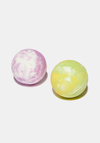 Hello Kitty Hello Fizzy Scented Bath Bomb Duo Eucalyptus & Lavender