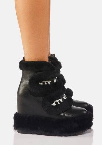 Dizzy Dream Wedge Boots