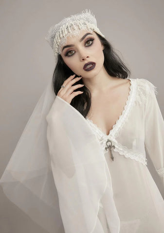 No Turning Back Lace Veil