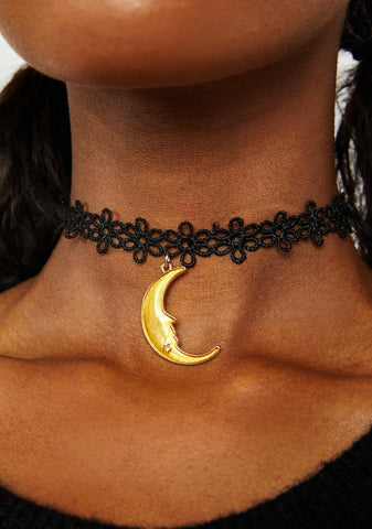 Luna Lovebug Lace Moon Choker