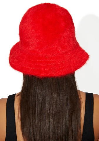 Scarlet Furgora Casual