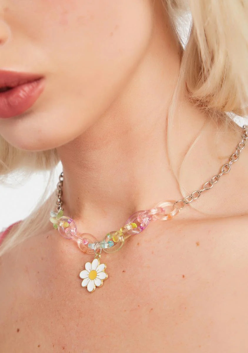 Daisy Chained Flower Chain Necklace