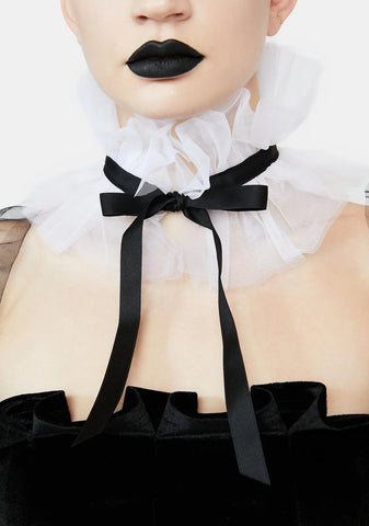 Sleepiest Hollow Tulle Collar