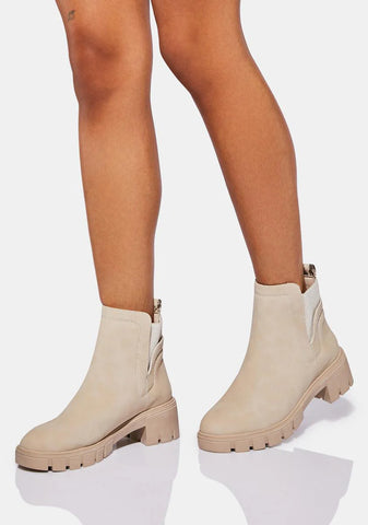 What We Saw Low Rise Chelsea Boots