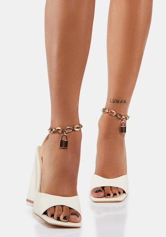 Maisie Lock Chain Block Heels
