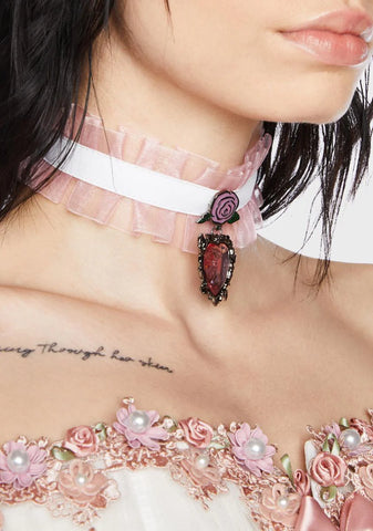 Adorned Presents Heart Choker