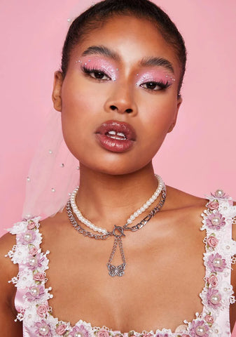 Essential Femme Butterfly Choker