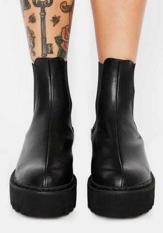 Whistler Chelsea Boots