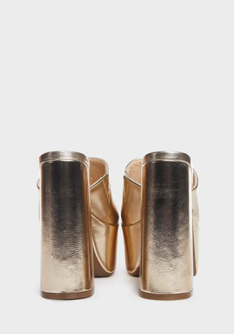 Slow Motion Platform Heels