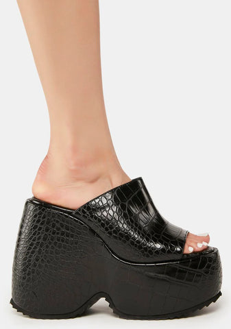 Nennia Platform Wedges