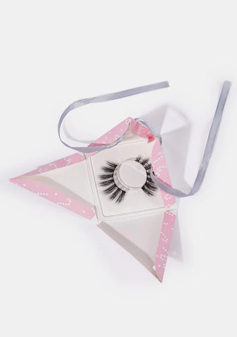 Paloma Eyelash Bauble