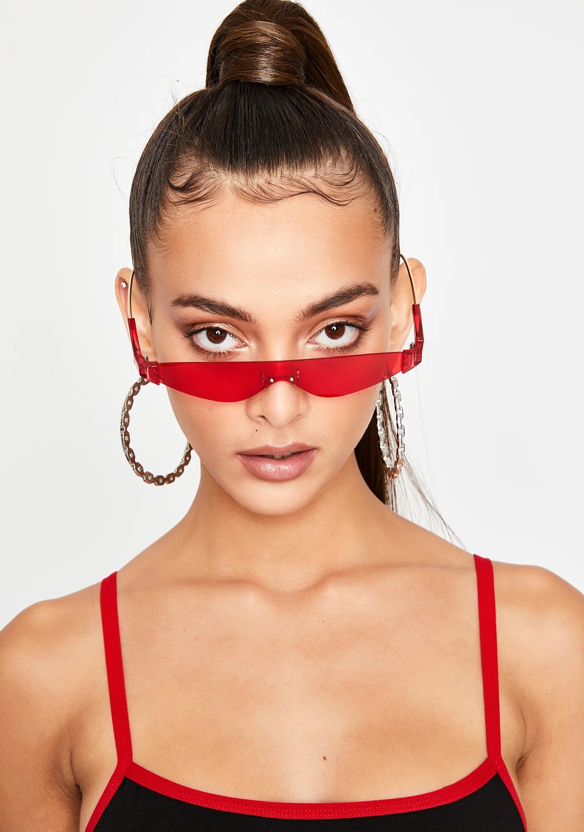 Sleek Chic Cat-Eye Sunglasses