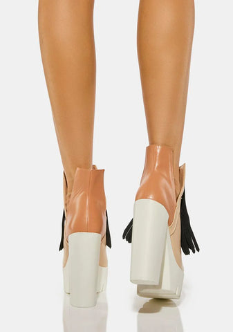 Story Platform Boots