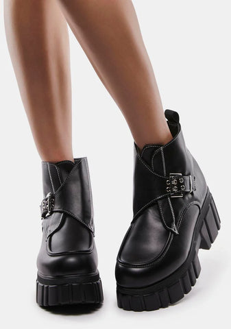 Mandoras Ankle Boots