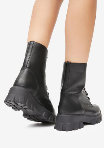 Worldwide Looks Combat Boots