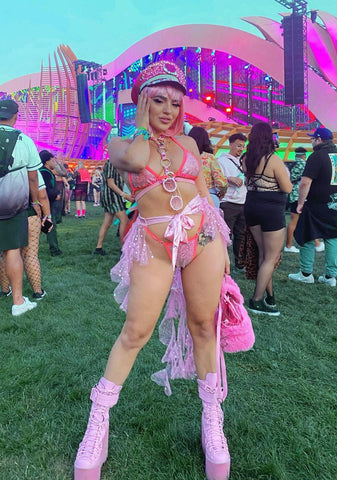 Bubblegum Traitor Boots