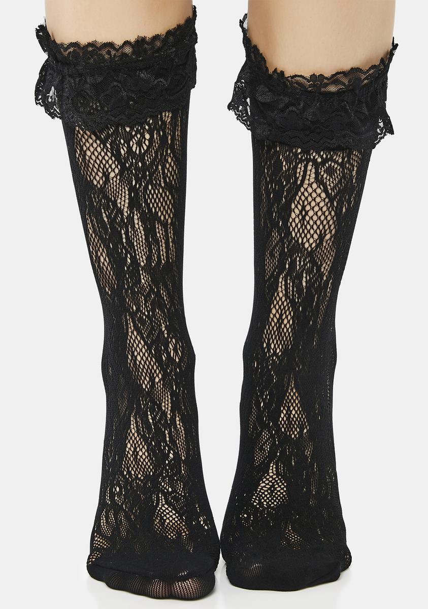 All Over Lace Ruffle Crew Socks