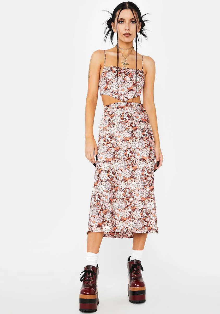 On The Market Floral Midi Dress