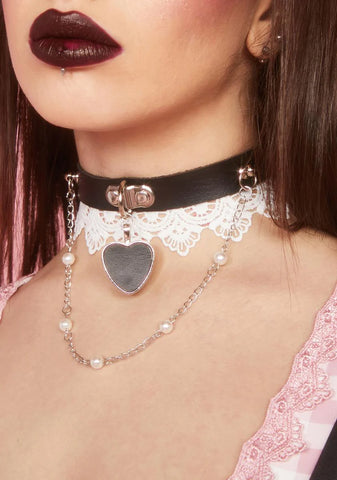 Onyx Polished Hearts Lace Choker