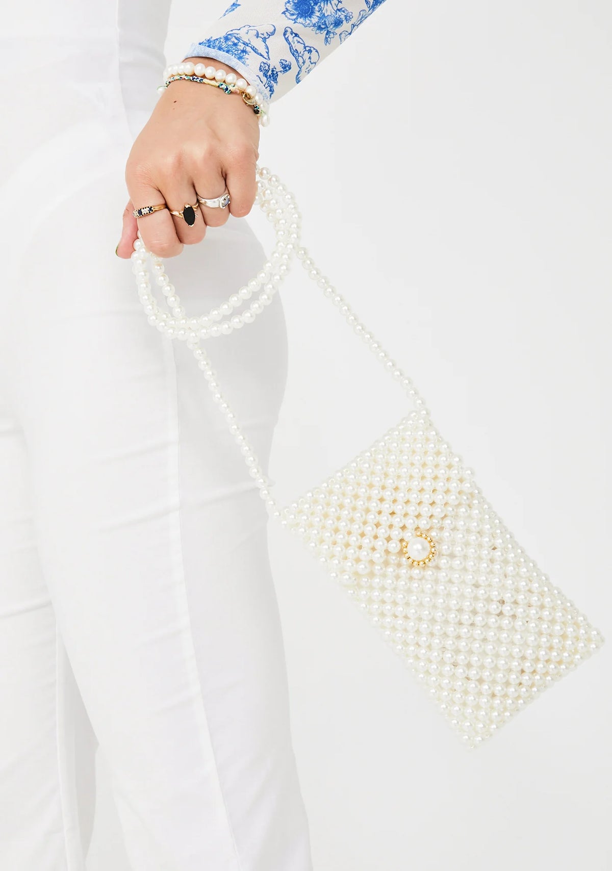 Pearly Dream Shoulder Bag