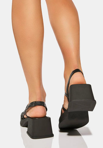 Hennie Platform Sandals