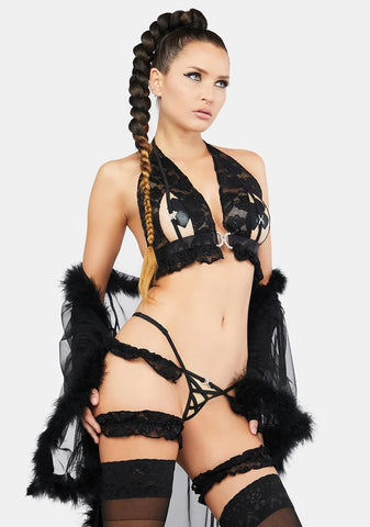 Arms Around Me Lingerie Set