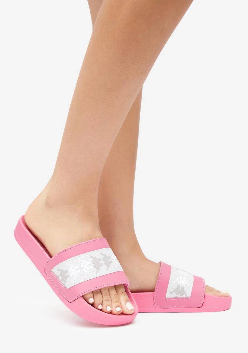 Pink 222 Banda Adam 15 Slides